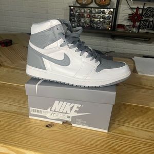 Jordan retro 1 OG High Stealth size 11 org box 100% authentic